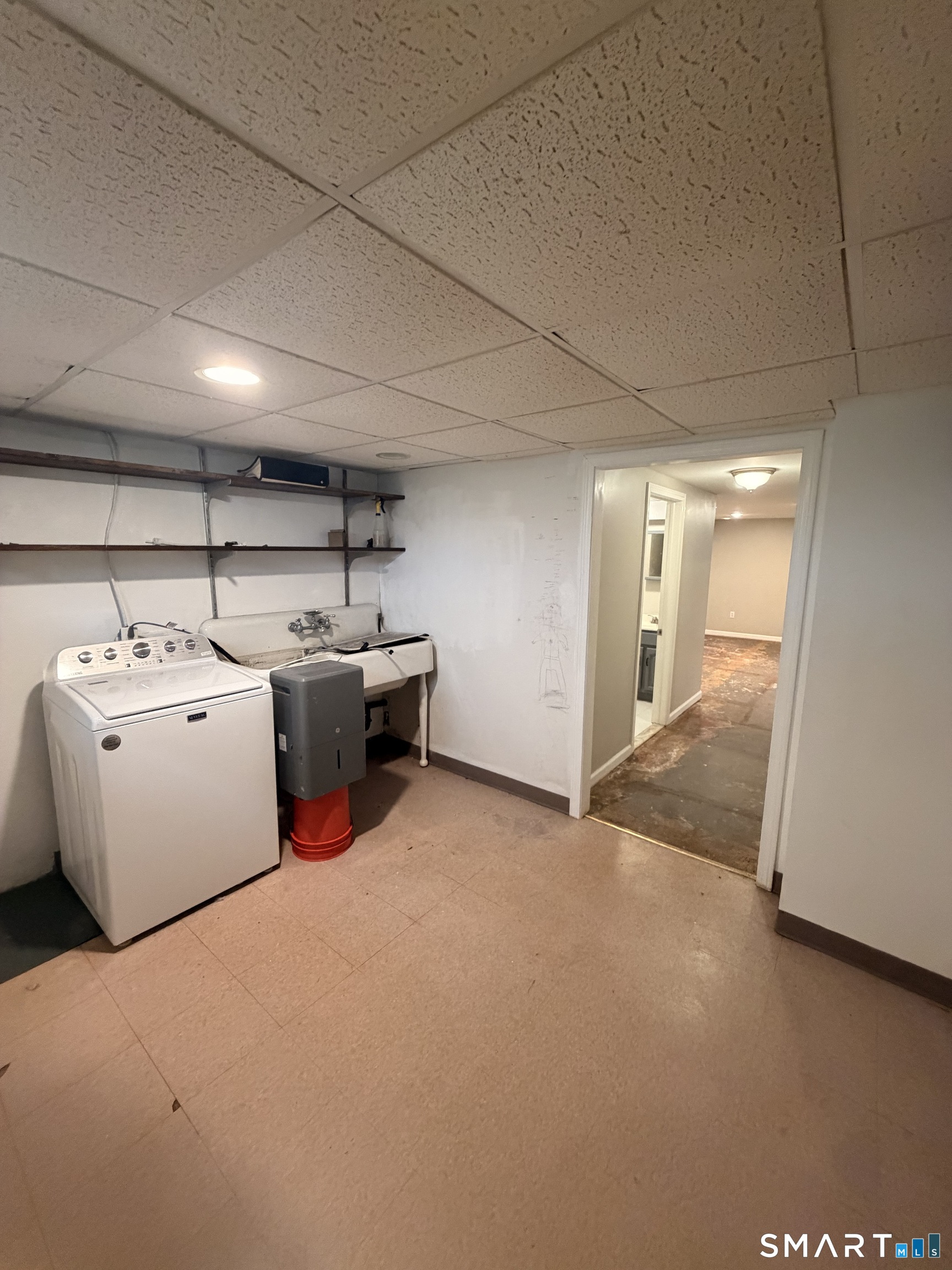 32 Kaynor Drive Waterbury CT 06708