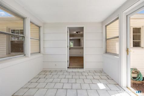 32 Kaynor Drive Waterbury CT 06708