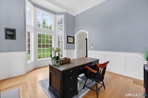 76 Mustang Drive Monroe CT 06468