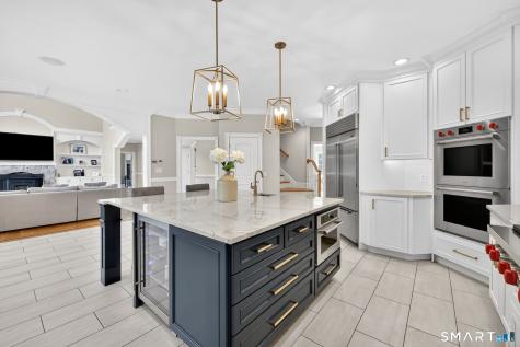 76 Mustang Drive Monroe CT 06468