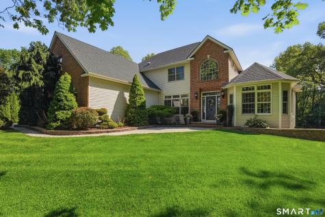 90 Baldwin Circle Southington CT 06489
