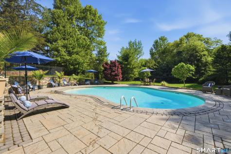 90 Baldwin Circle Southington CT 06489
