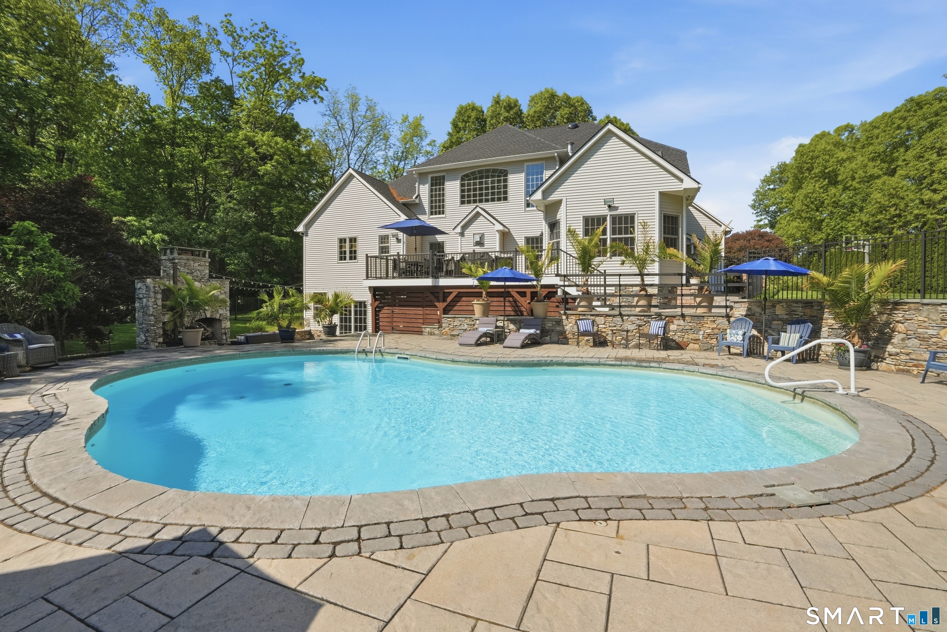90 Baldwin Circle Southington CT 06489