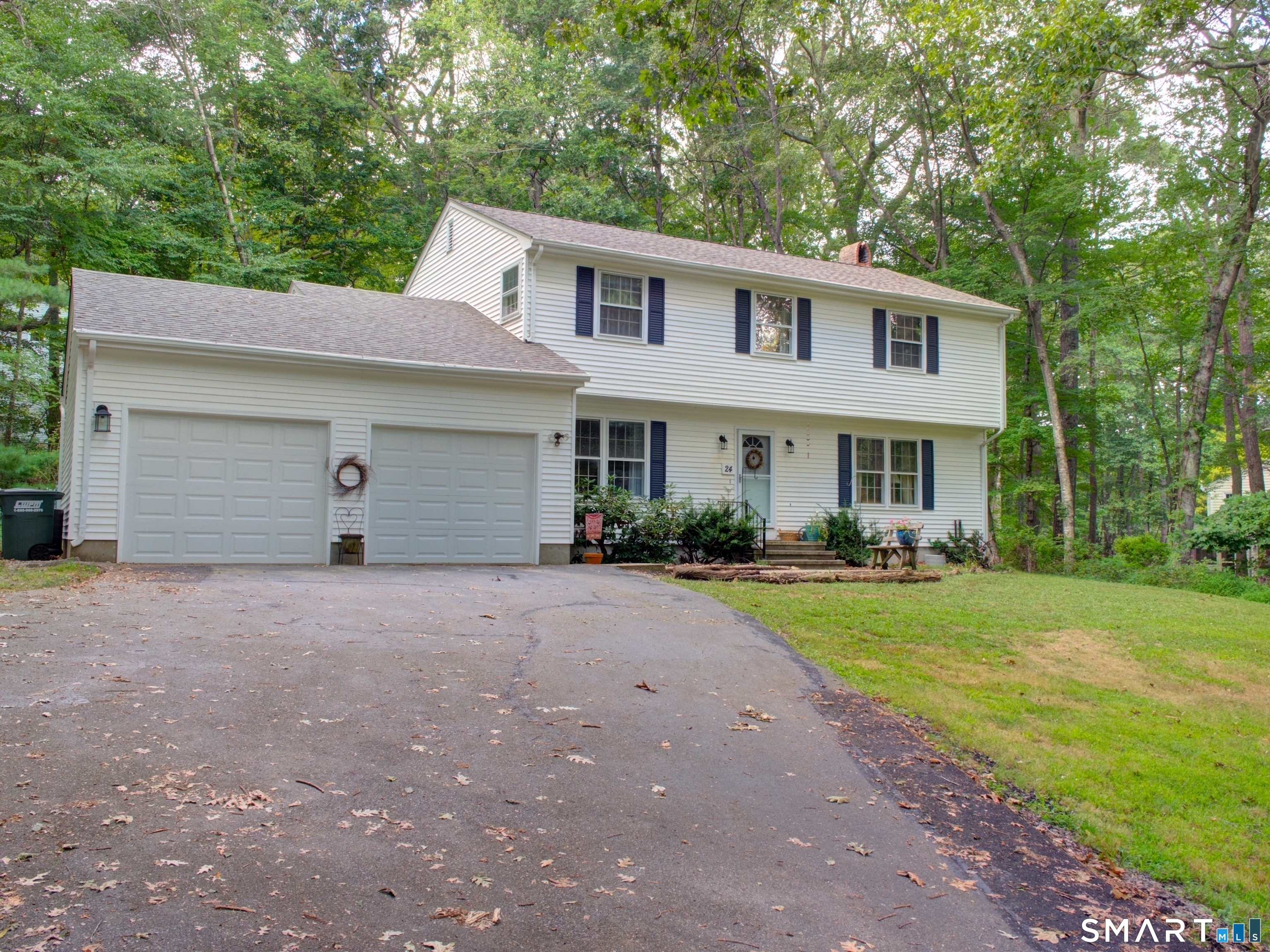 24 Queen Eleanor Drive Ledyard CT 06335