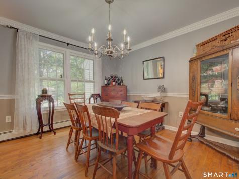 24 Queen Eleanor Drive Ledyard CT 06335