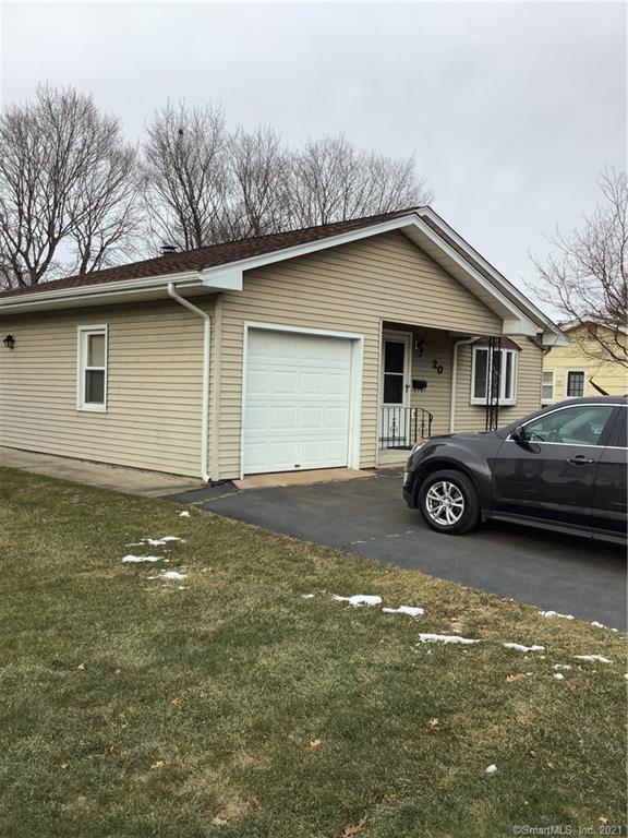 20 Village Circle Hamden CT 06514