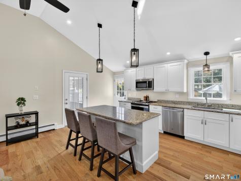 41 Sunnybrook Lane Clinton CT 06413