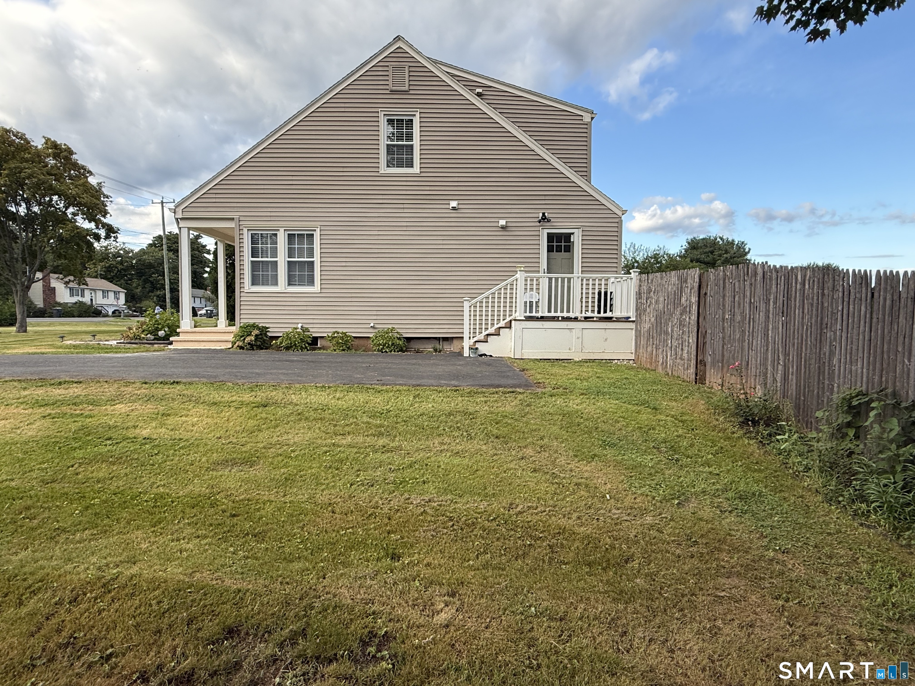 80 East South Street Suffield CT 06078