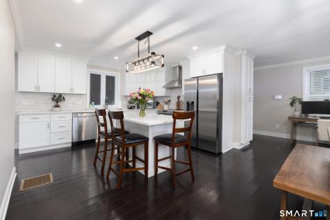 58 Shadduck Road Middlebury CT 06762
