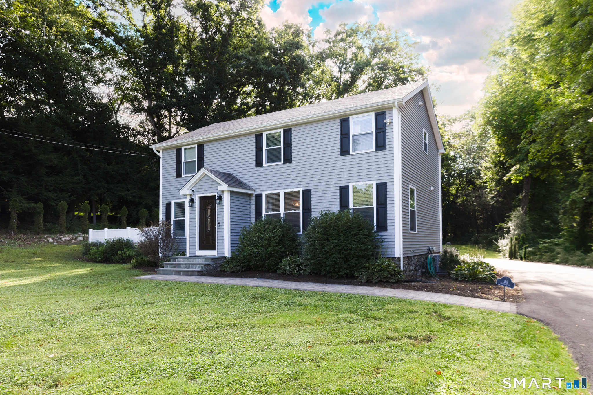 58 Shadduck Road Middlebury CT 06762