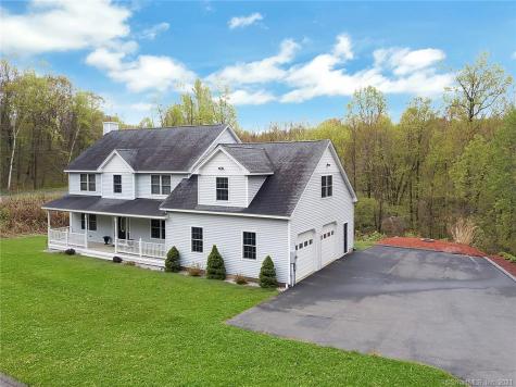 82 Melissa Lane Prospect CT 06712