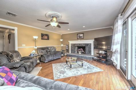 39 Visconti Drive Naugatuck CT 06770