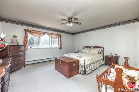 39 Visconti Drive Naugatuck CT 06770