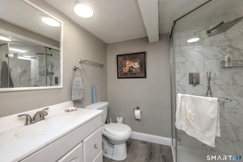 39 Visconti Drive Naugatuck CT 06770