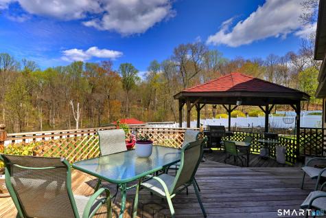 39 Visconti Drive Naugatuck CT 06770
