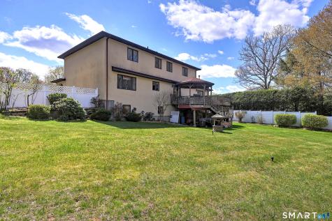 39 Visconti Drive Naugatuck CT 06770