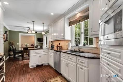 95 Wildwood Drive Stratford CT 06615