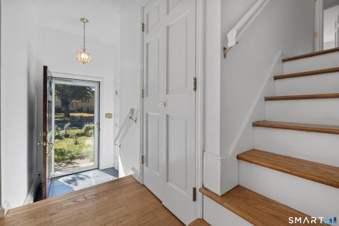 68 Pleasant Drive Cheshire CT 06410