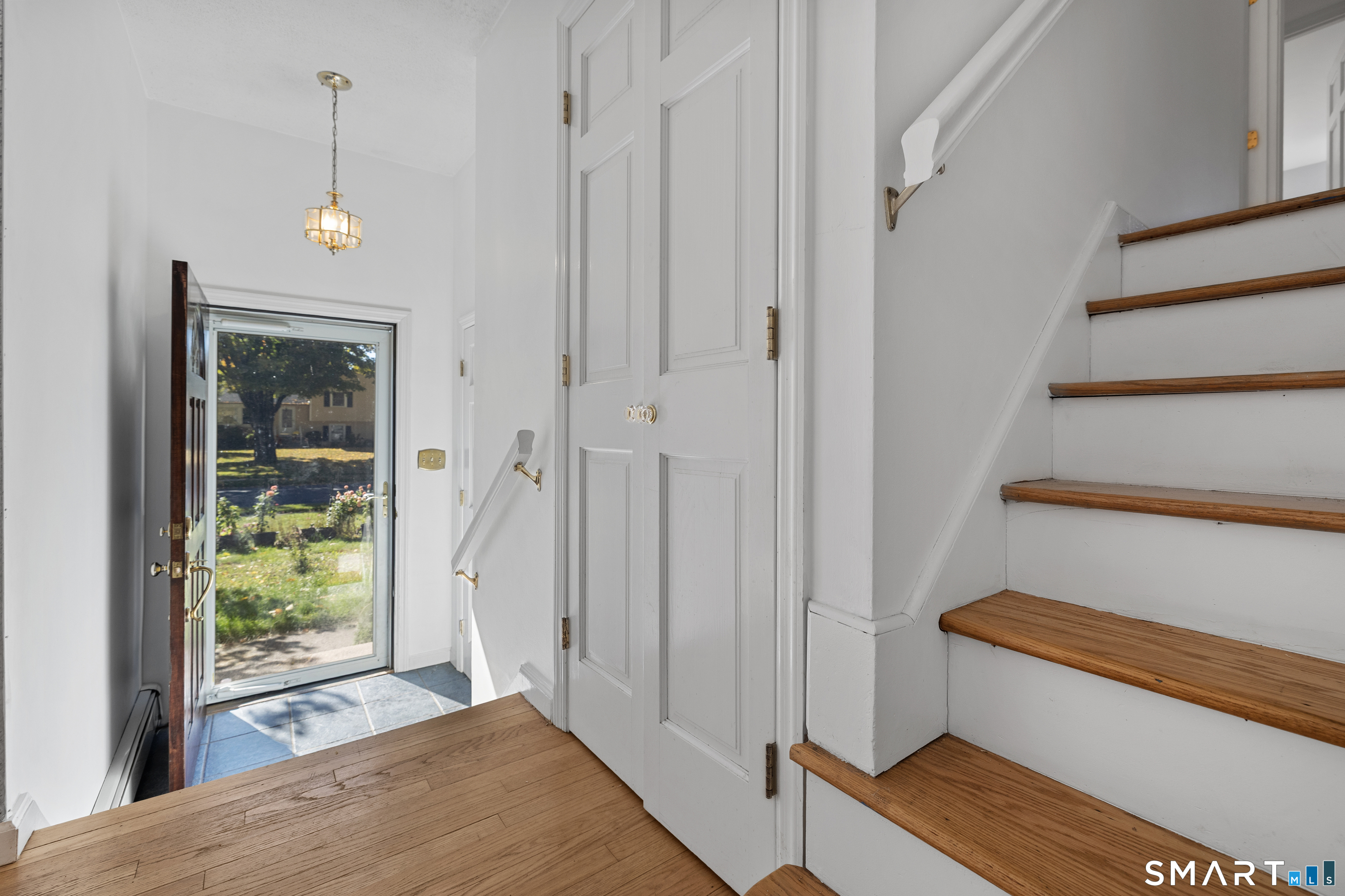 68 Pleasant Drive Cheshire CT 06410