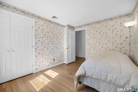 68 Pleasant Drive Cheshire CT 06410