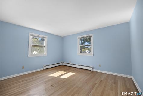 68 Pleasant Drive Cheshire CT 06410