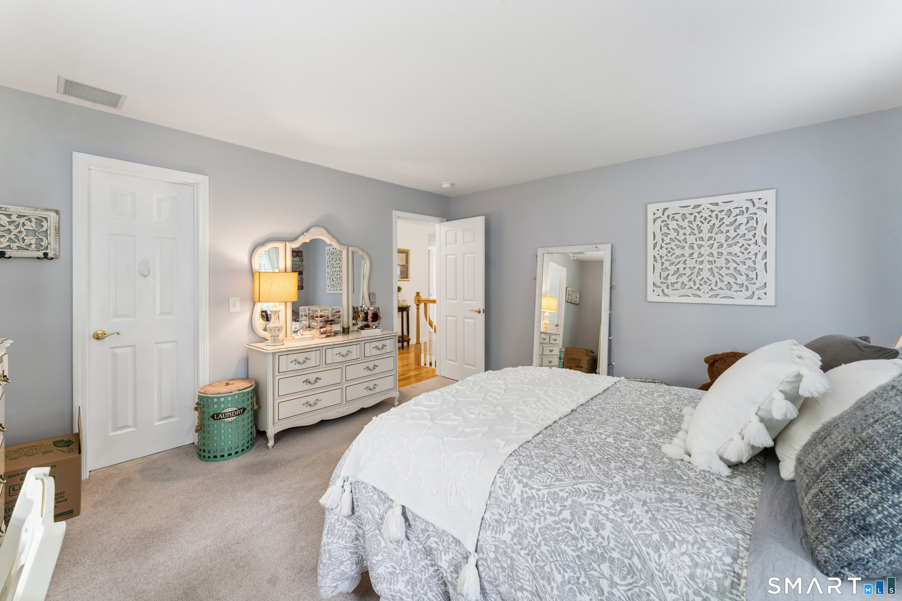 128 West King Street Danbury CT 06811