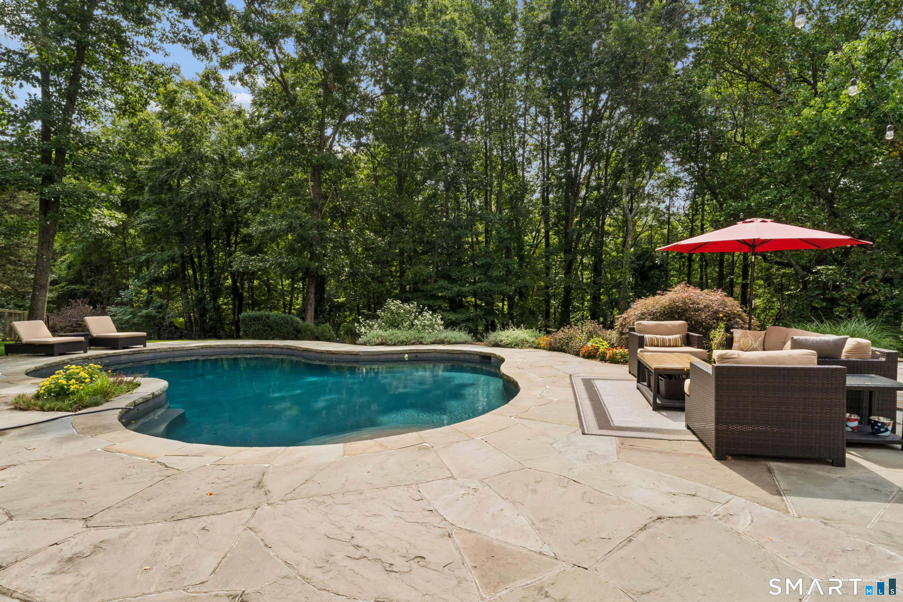 128 West King Street Danbury CT 06811