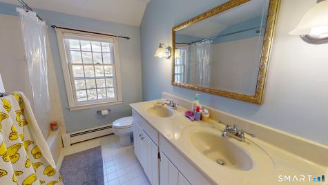 284 Farmcliff Drive Glastonbury CT 06033