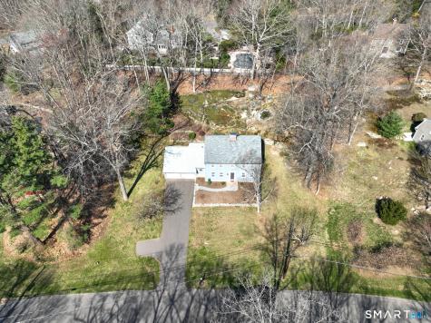 284 Farmcliff Drive Glastonbury CT 06033