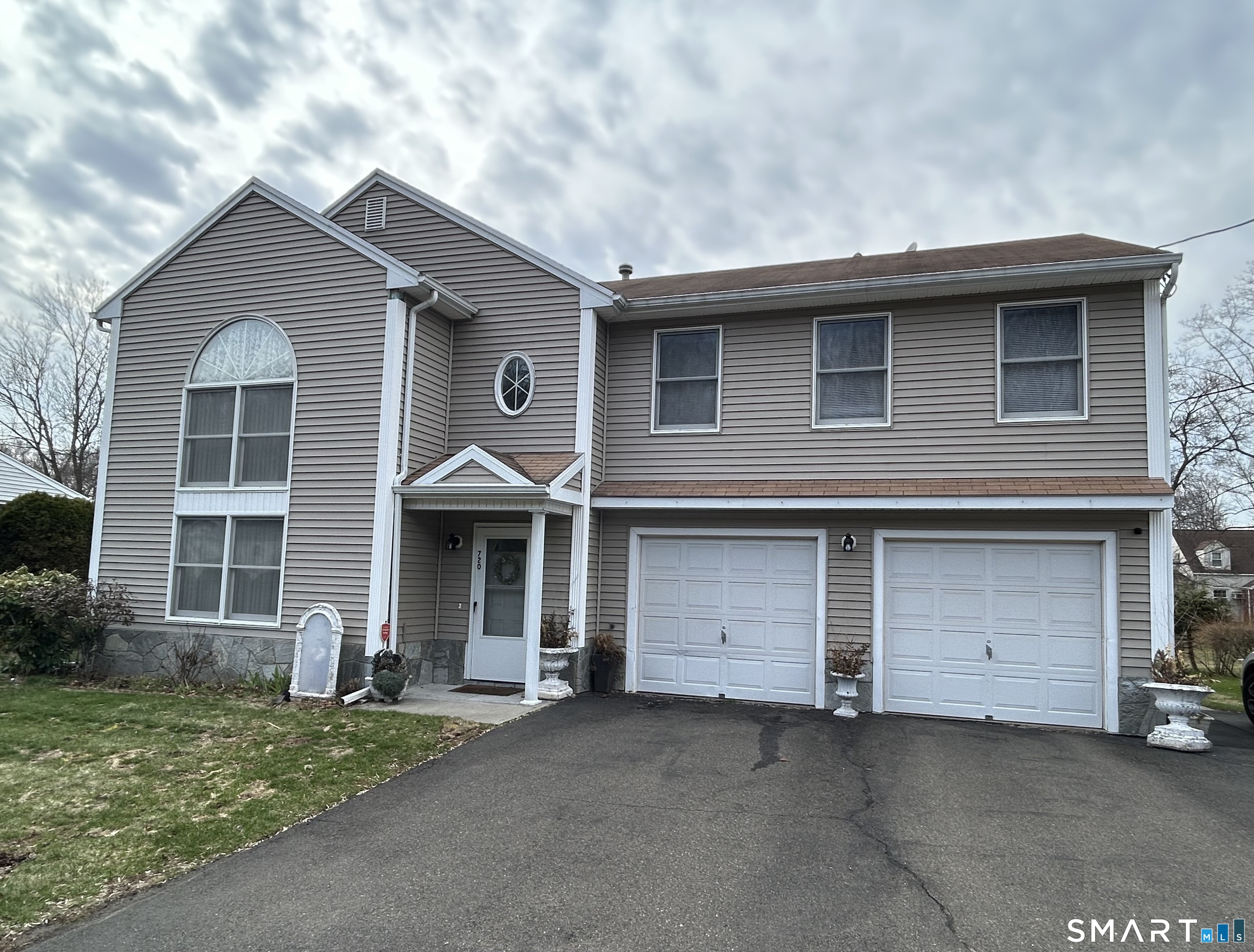 720 Circular Avenue Hamden CT 06514