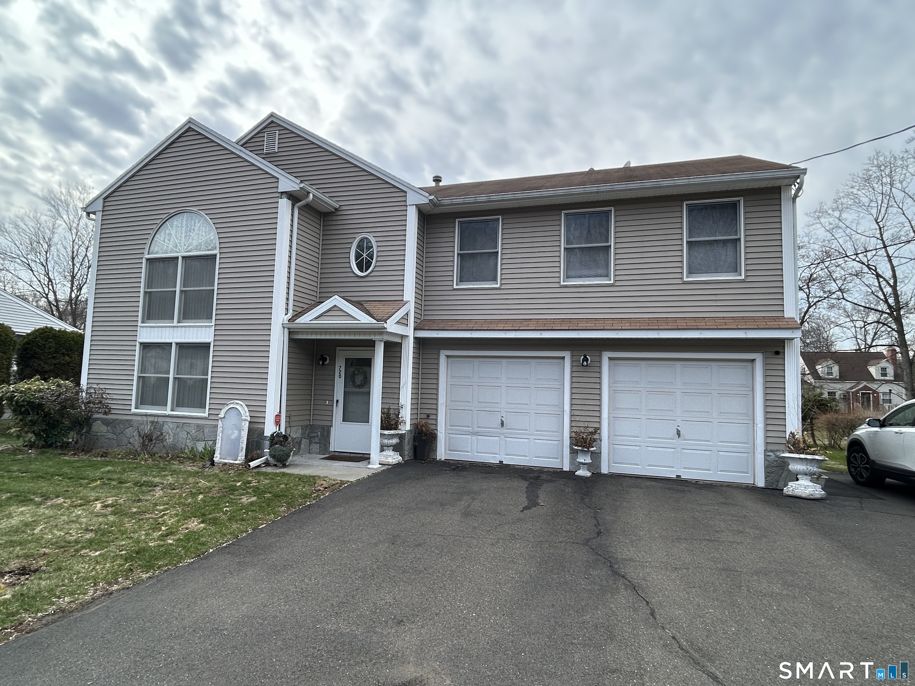 720 Circular Avenue Hamden CT 06514