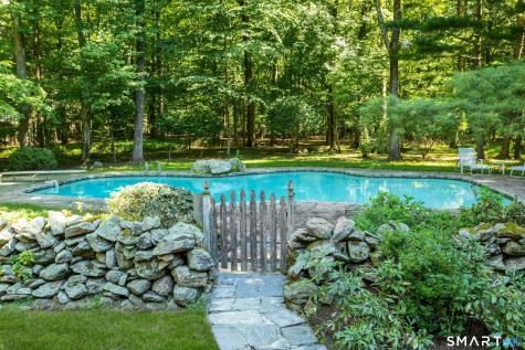 45 East Common Road Easton CT 06612