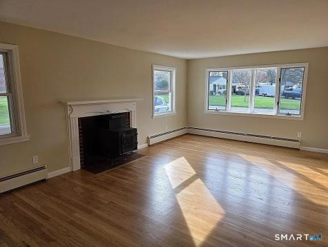 70 Bristol Road Windsor Locks CT 06096