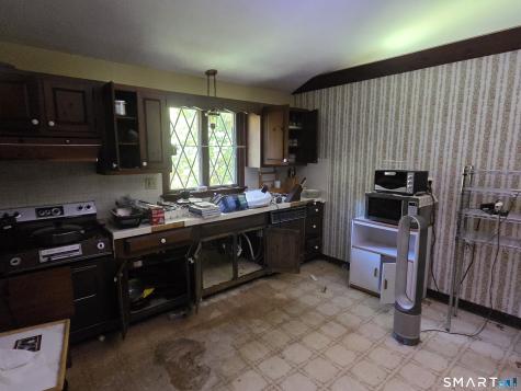60 Highland Park Road North Haven CT 06473