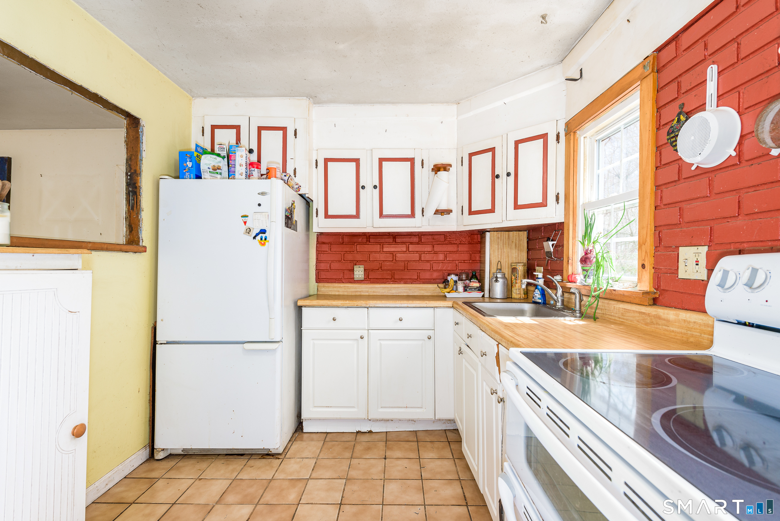 485 Deepwood Drive Lebanon CT 06249