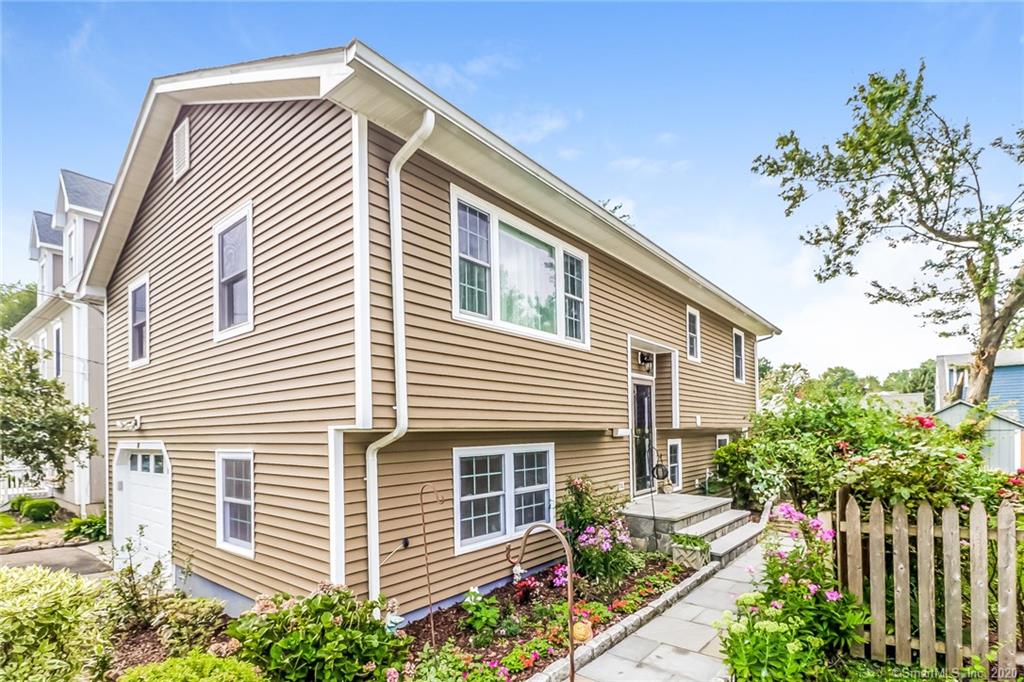61 Warsaw Street Fairfield CT 06825