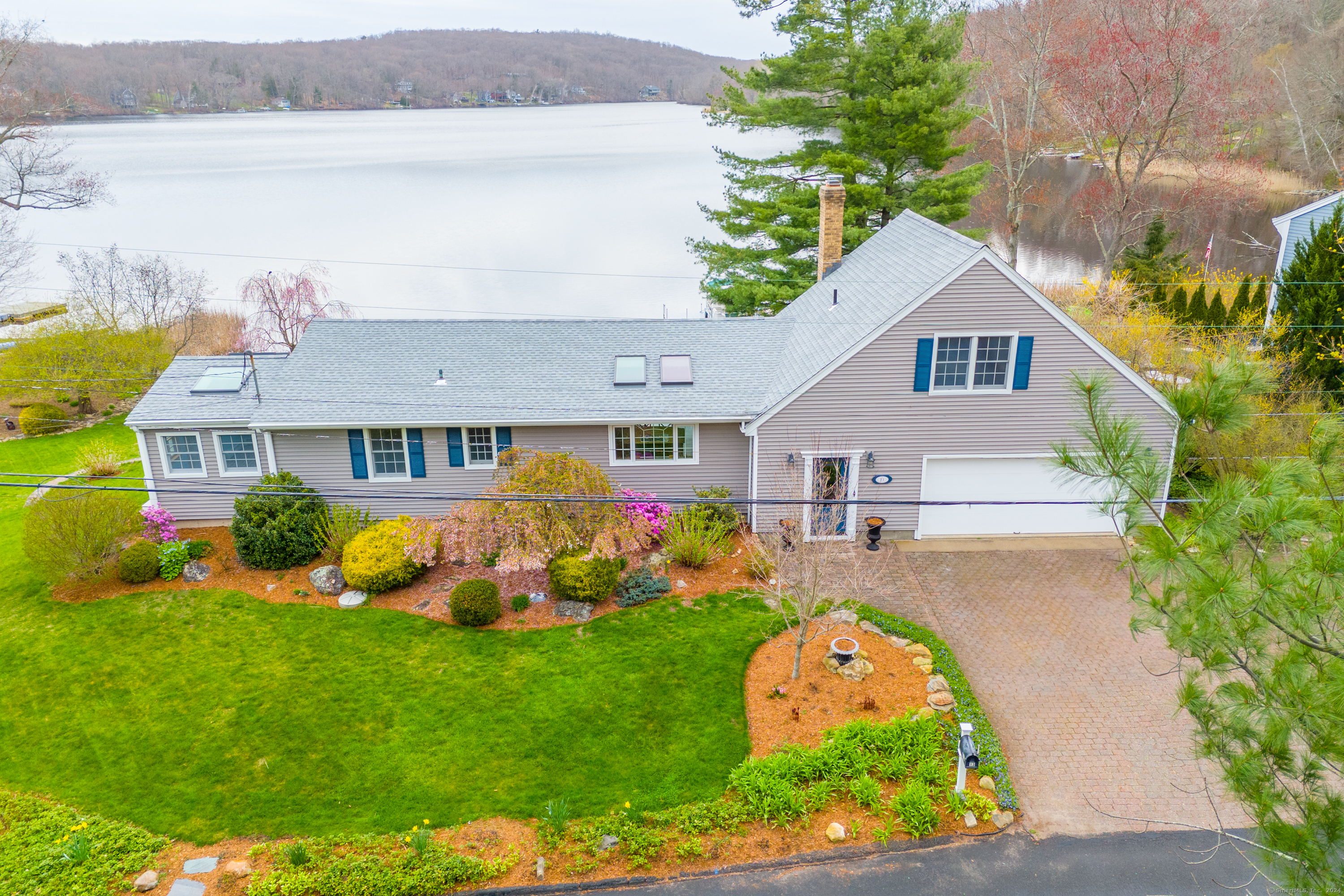 13 Lynwood Drive Vernon CT 06066