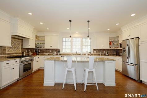 219 Bennetts Farm Road Ridgefield CT 06877