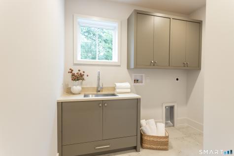 27 Bauer Pl Extension Westport CT 06880