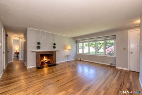 88 Bailey Road Middletown CT 06457