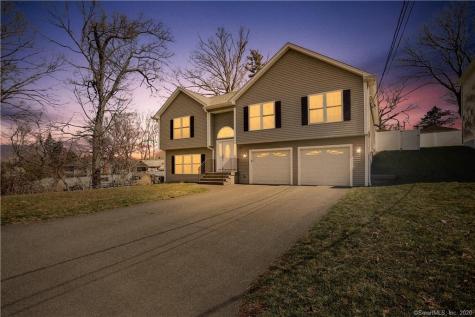 119 Crabtree Lane Milford CT 06460