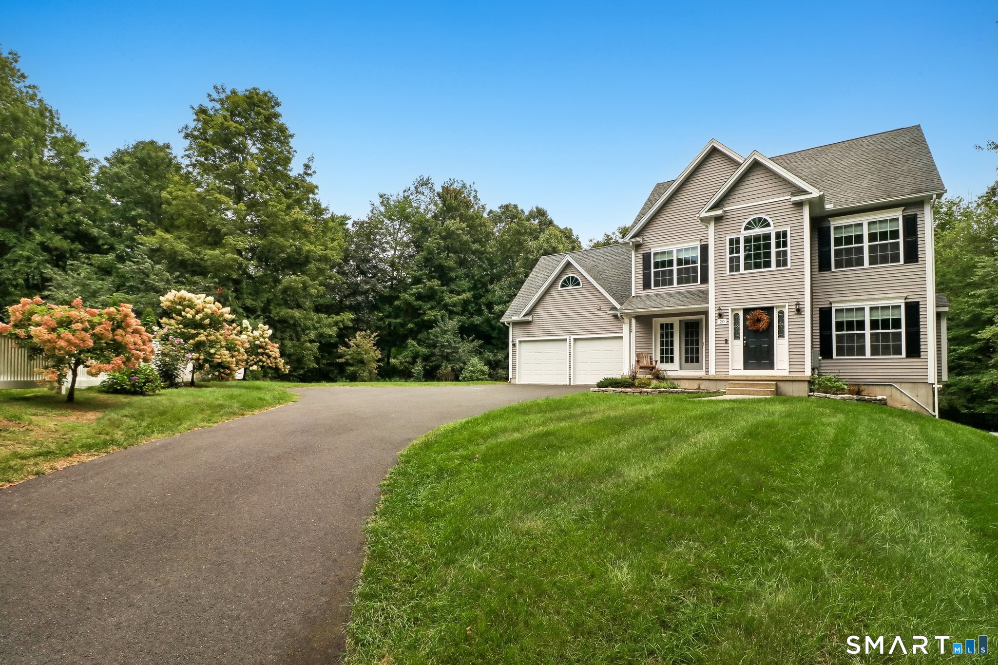 20 Center Street Windsor CT 06095