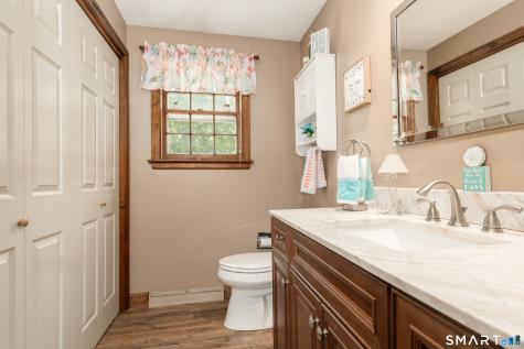 81 White Oak Drive Southington CT 06489