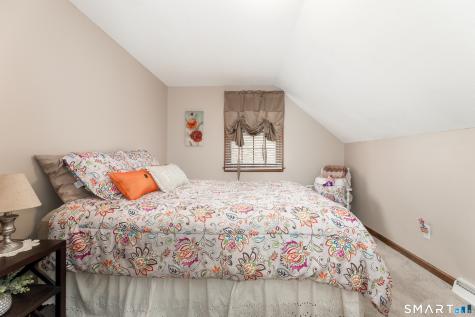 81 White Oak Drive Southington CT 06489