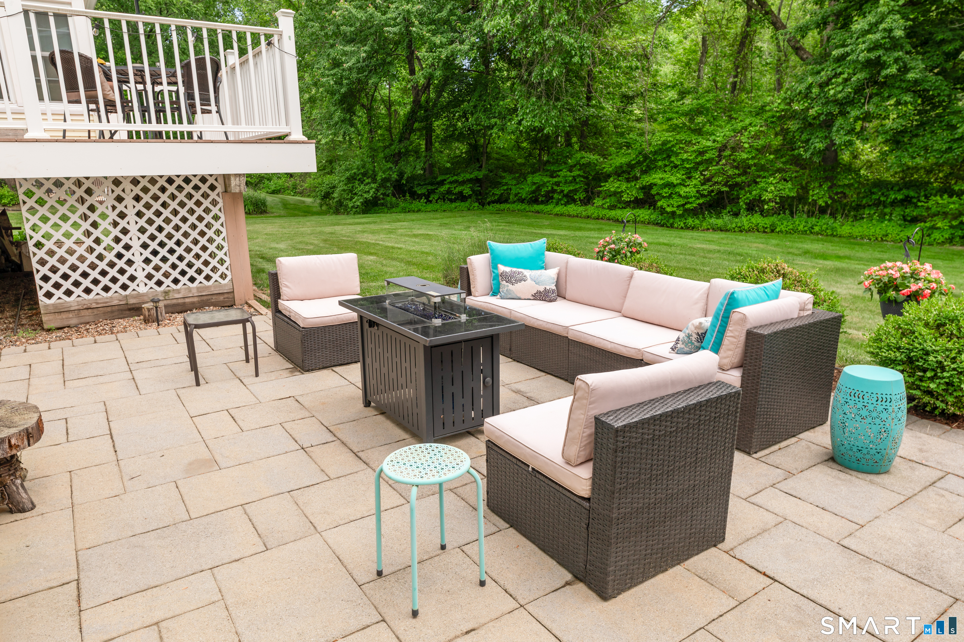 81 White Oak Drive Southington CT 06489