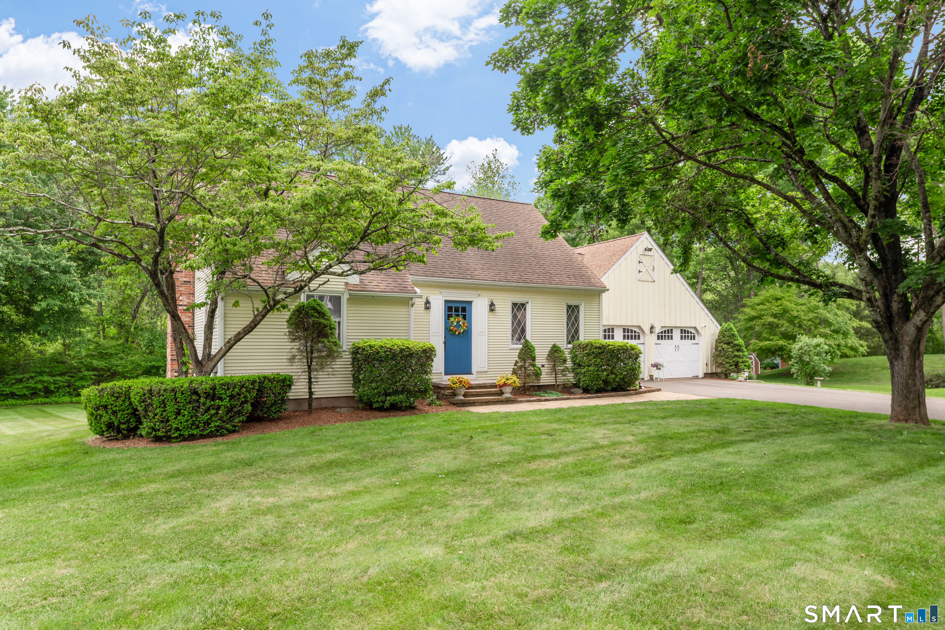 81 White Oak Drive Southington CT 06489