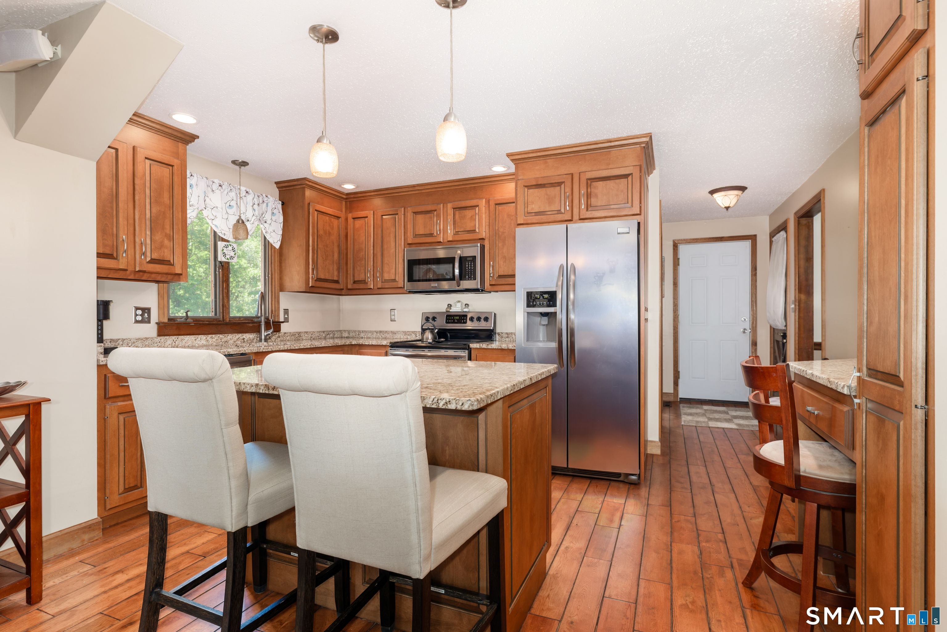 81 White Oak Drive Southington CT 06489