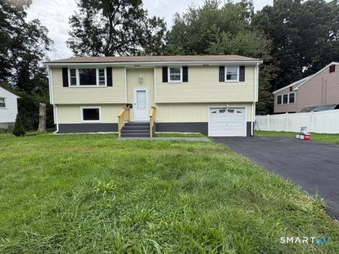 17 Forest Lane Bloomfield CT 06002
