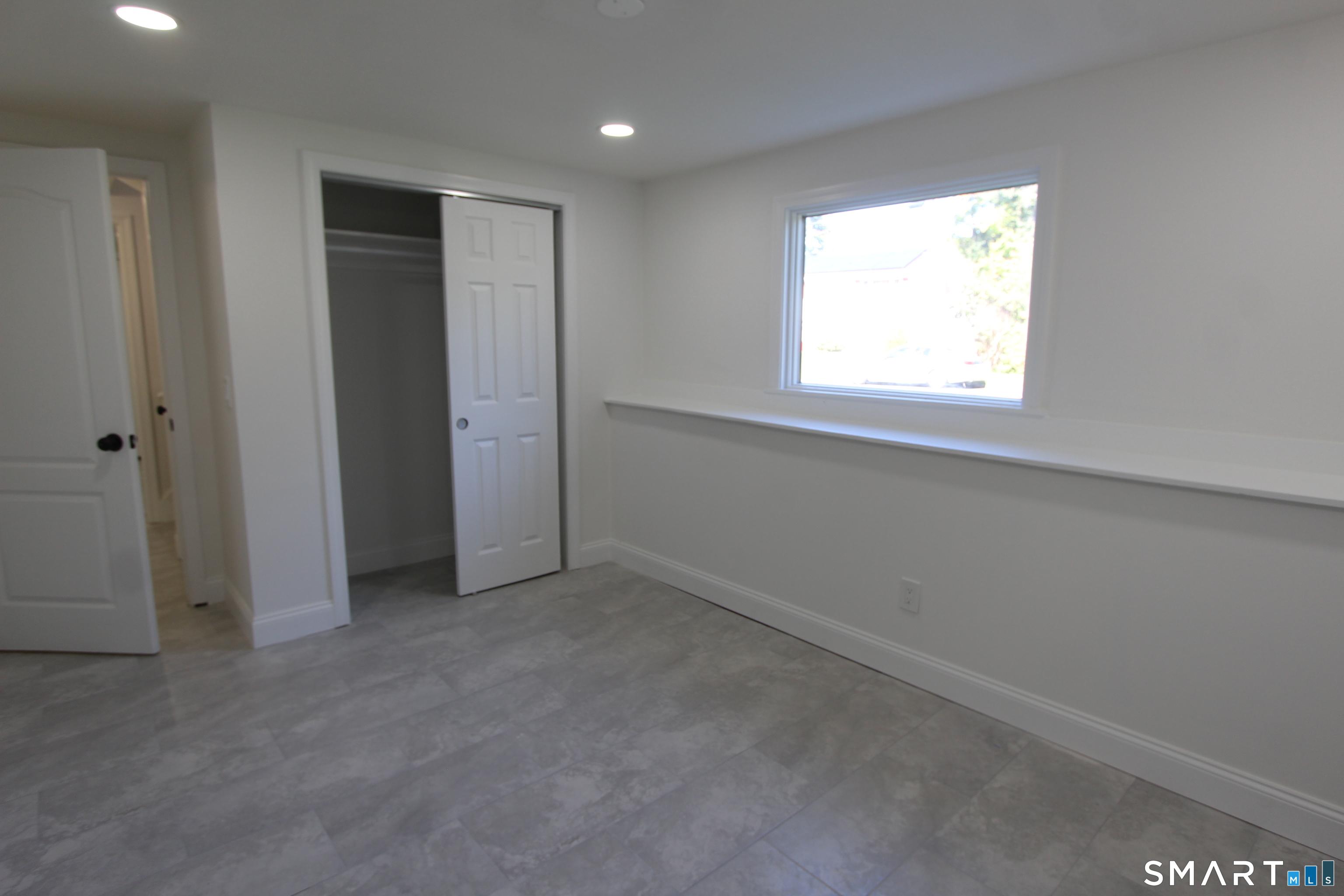 17 Forest Lane Bloomfield CT 06002