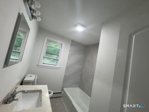 17 Forest Lane Bloomfield CT 06002